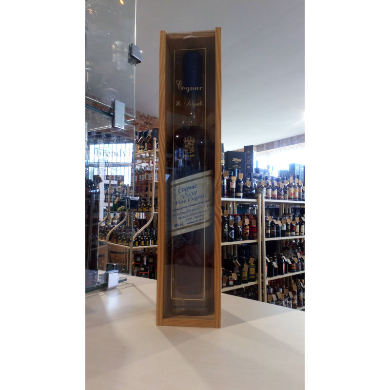 Cognac VSOP Delpech w drewnianej skrzynce 0,5/40%