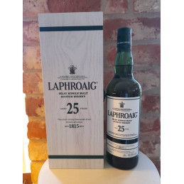 Laphroaig 25 years w...