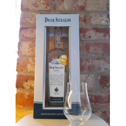 Dwór Sieraków wódka z...