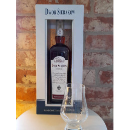 Dwór Sieraków wódka z...